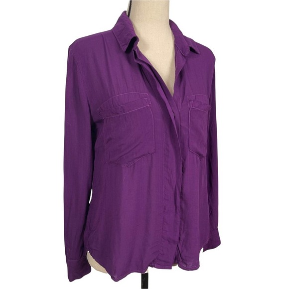 Bella Dahl Split Back Button Front Roll Tab Sleeve Purple Top Size XS - Picture 4 of 11